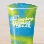 New Taco Bell Blue Raspberry Lemonade Freeze Is Amazing!