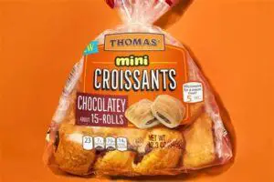 Thomas' Bakes Chocolatey Mini Croissants